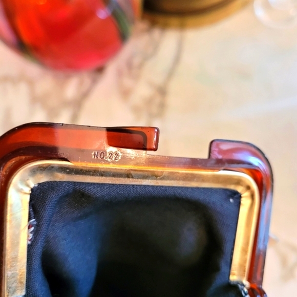 Tapestry coin purse - Picture 3 of 4